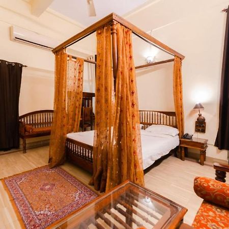 Sisodia Hotel & Resorts Jodhpur  Exterior foto